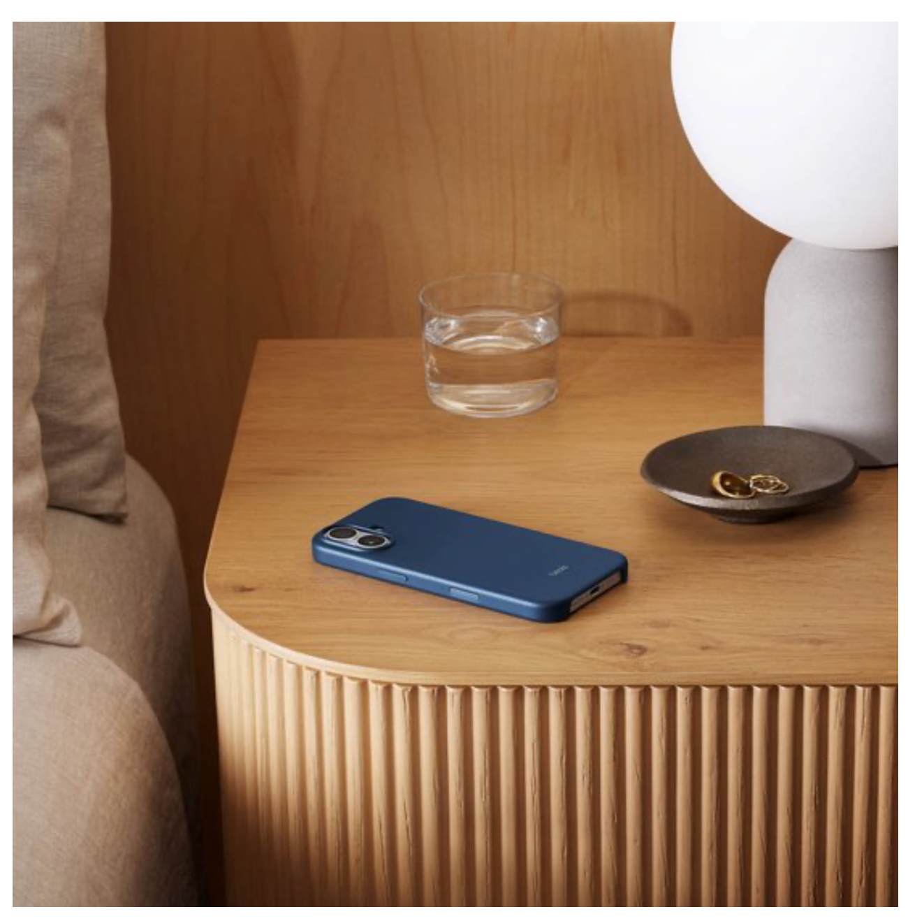 Beats Case met geschikt voor MagSafe en Camera Control geschikt voor iPhone 17 - Bedrock Blue