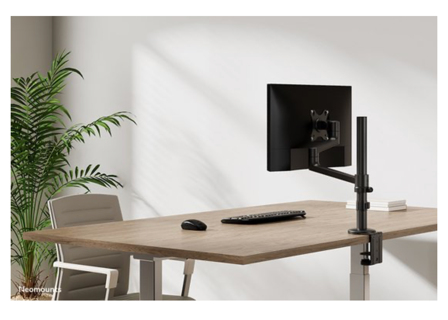 Neomounts NEXT Lite DS60-425BL1 Monitorarm 1 scherm - 17-27" - 0-8 kg - ruimtebesparend T-Rex model - 100% plasticvrije verpakking - zwart