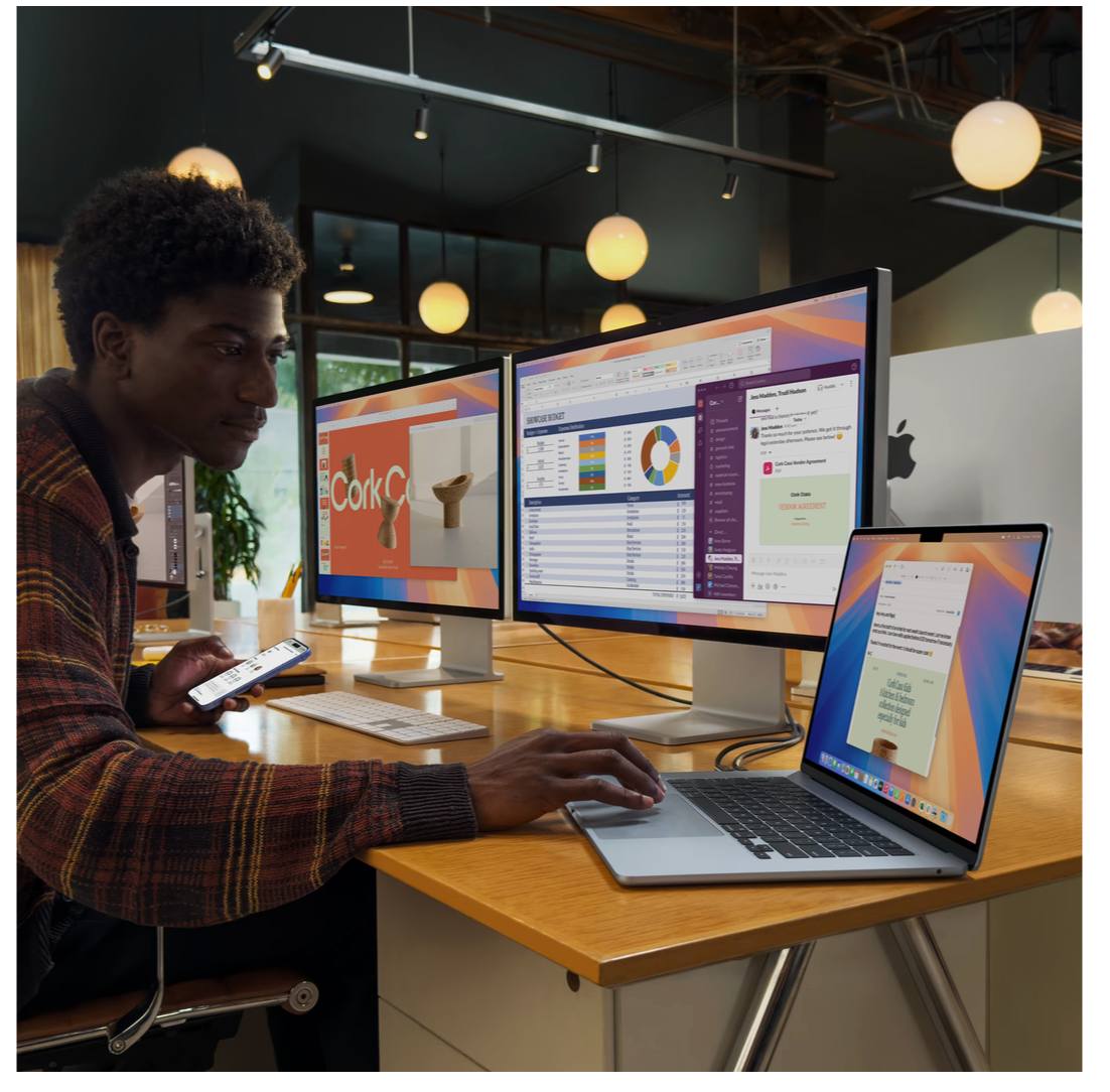 Apple MacBook Air 15 inch (2025) M4 (10 core CPU/10 core GPU) 16GB/512GB Zilver  QWERTY 