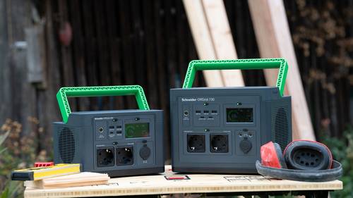 APC SE OffGrid Portable Power Station 500 - Li-Ion accu, LCD, 2x stopcontact, 3x USB-A, 2x USB-C, 3x 12V, draadloze lader