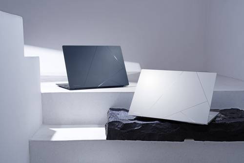 ASUS Zenbook 14 OLED UX3405CA-QD012W Intel Core Ultra 7 255H Laptop 35,6 cm (14") WUXGA 32 GB LPDDR5x-SDRAM 1 TB SSD Wi-Fi 7 (802.11be) Windows 11 Home Nederlands Blauw