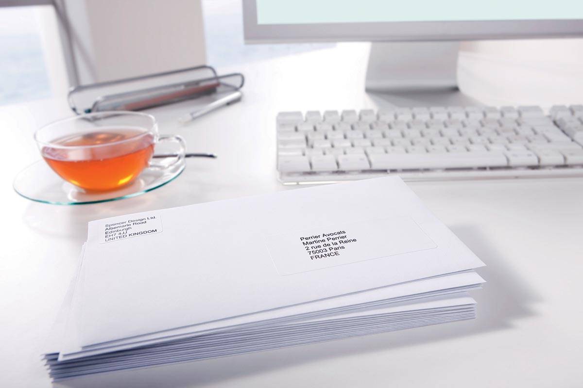 Avery L7161, Adresetiketten, Laser, Ultragrip, wit, 100 vellen, 18 per vel, 63,5 x 46,6 mm