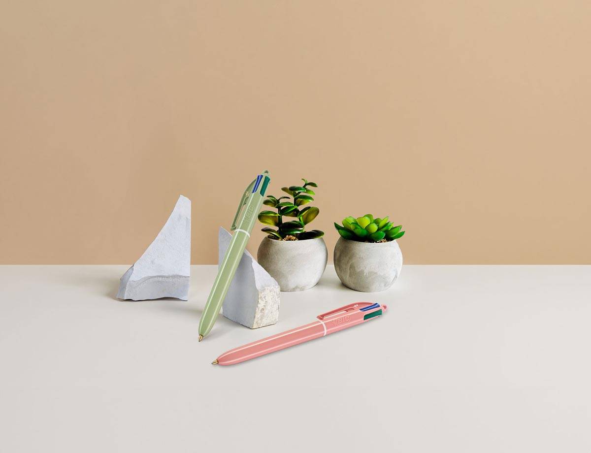 Bic 4-kleurenbalpen Mineral Tones, display van 30 stuks, assorti