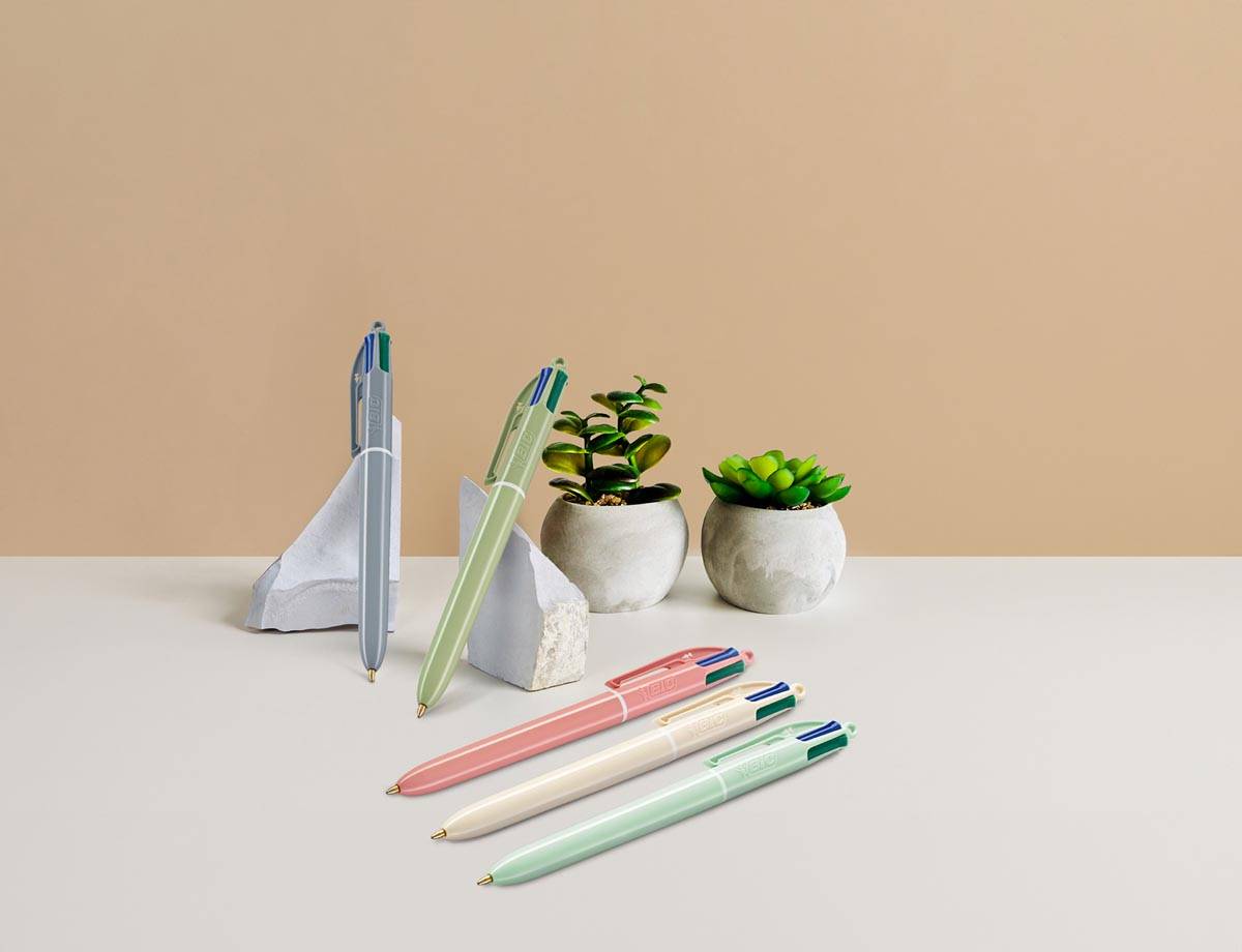 Bic 4-kleurenbalpen Mineral Tones, display van 30 stuks, assorti