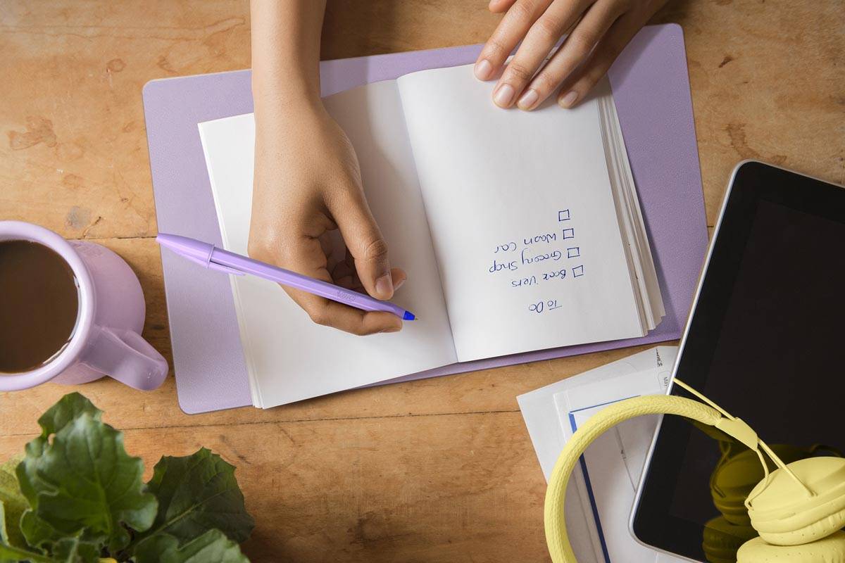 Bic balpen Cristal Medium pastel, doos van 20 stuks, assorti