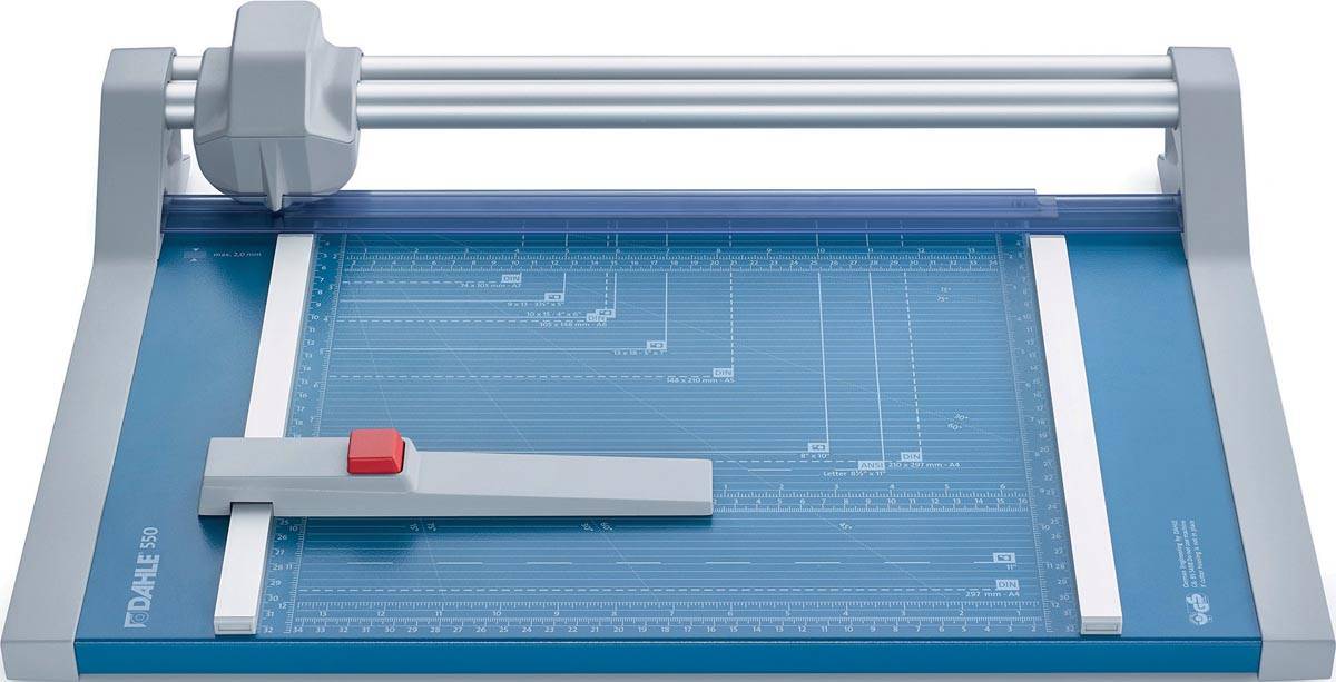 Dahle rolsnijmachine 550 voor ft A4, capaciteit: 20 vel