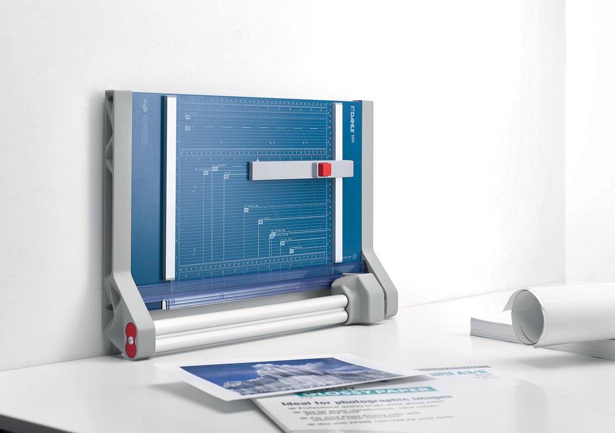 Dahle rolsnijmachine 550 voor ft A4, capaciteit: 20 vel