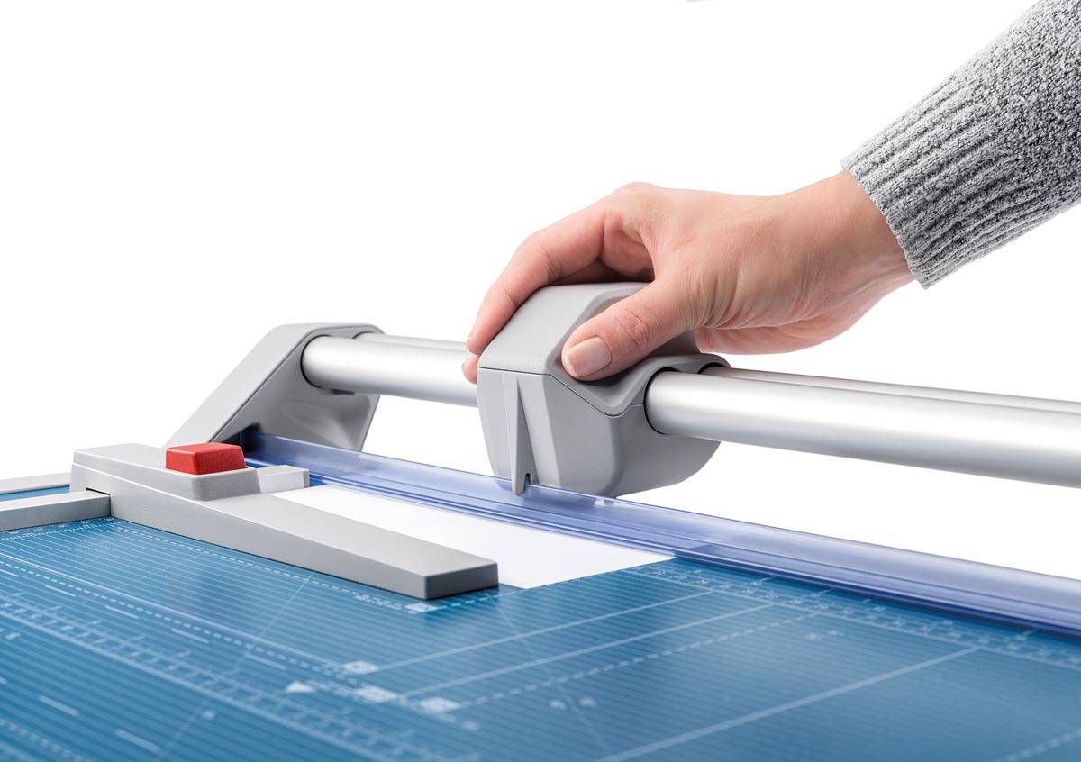 Dahle rolsnijmachine 552 voor ft A3, capaciteit: 20 vel