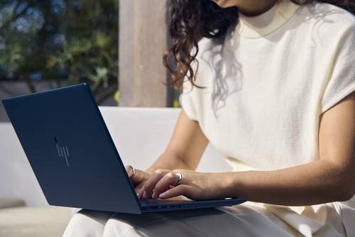 HP EliteBook X G2a Next Gen AI Copilot+ PC AMD Ryzen AI 7 PRO PRO 450 Laptop 35,6 cm (14") WUXGA 32 GB LPDDR5x-SDRAM 1 TB SSD Wi-Fi 7 (802.11be) Windows 11 Pro Blauw