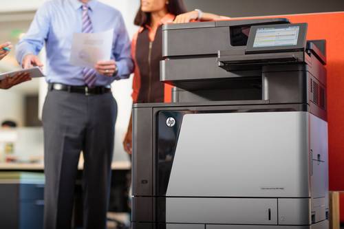 HP Color LaserJet Enterprise Flow M880z multifunctionele printer, Printen, kopiëren, scannen, faxen, Invoer voor 200 vel; Printen via USB-poort aan voorzijde; Scans naar e-mail/pdf; Dubbelzijdig printen