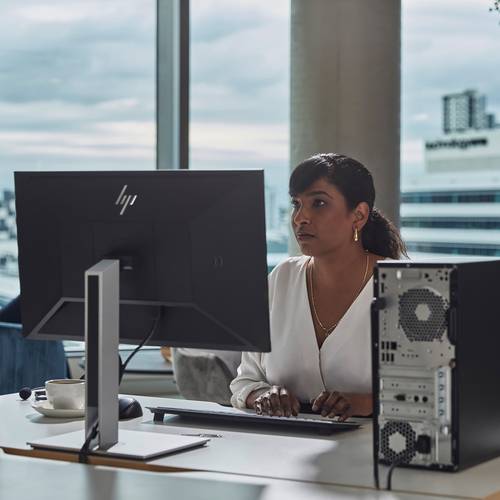 HP Pro 400 G9 Intel® Core™ i7 i7-14700 16 GB DDR5-SDRAM 512 GB SSD Windows 11 Pro Tower PC Zwart