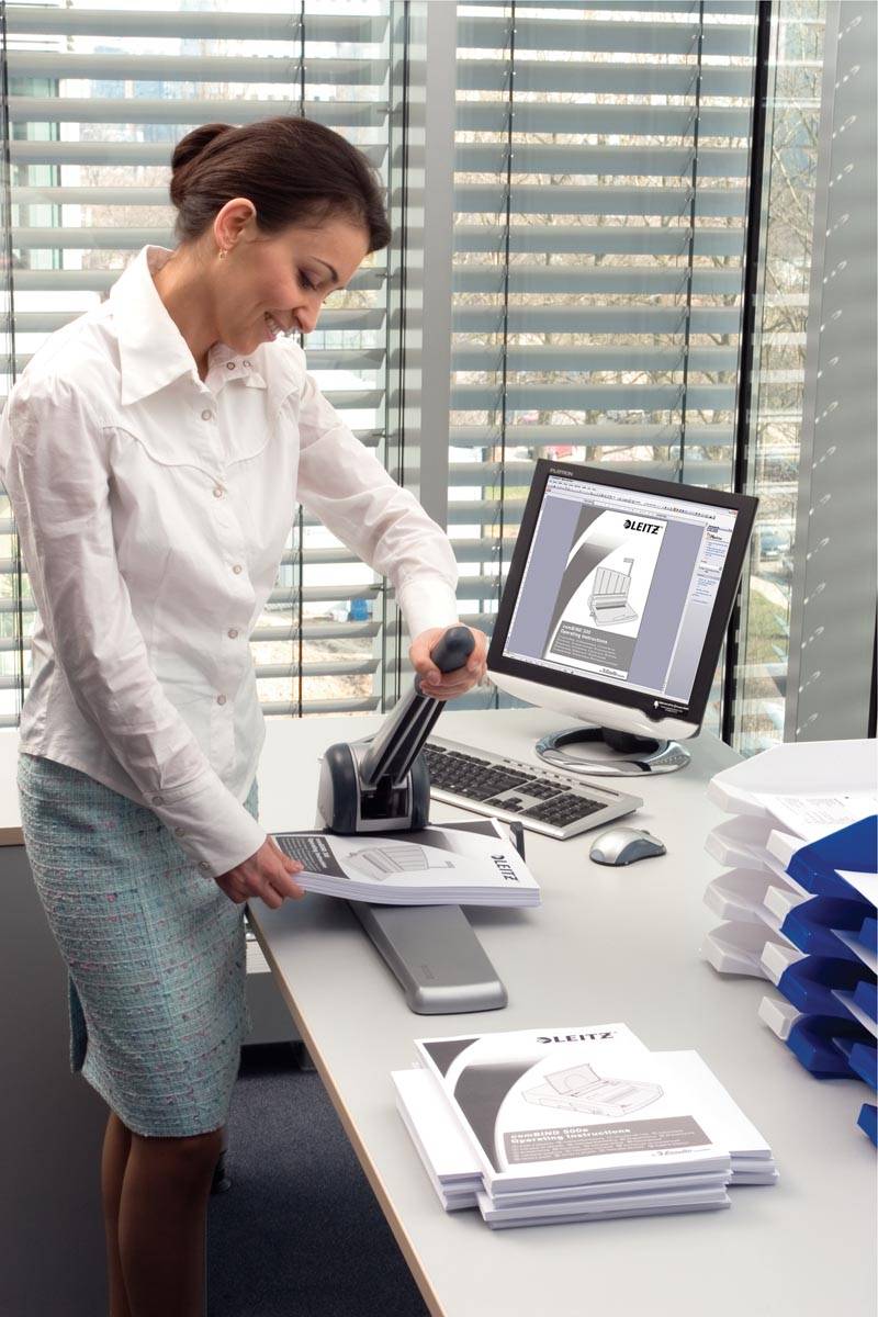 Leitz perforator Heavy Duty 5182 perforator 5182