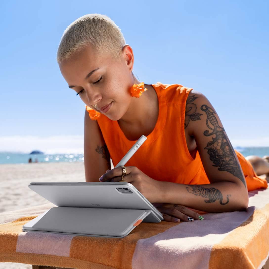 Logitech Flip Folio QWERTZ Zwitsers Bluetooth Licht Grijs