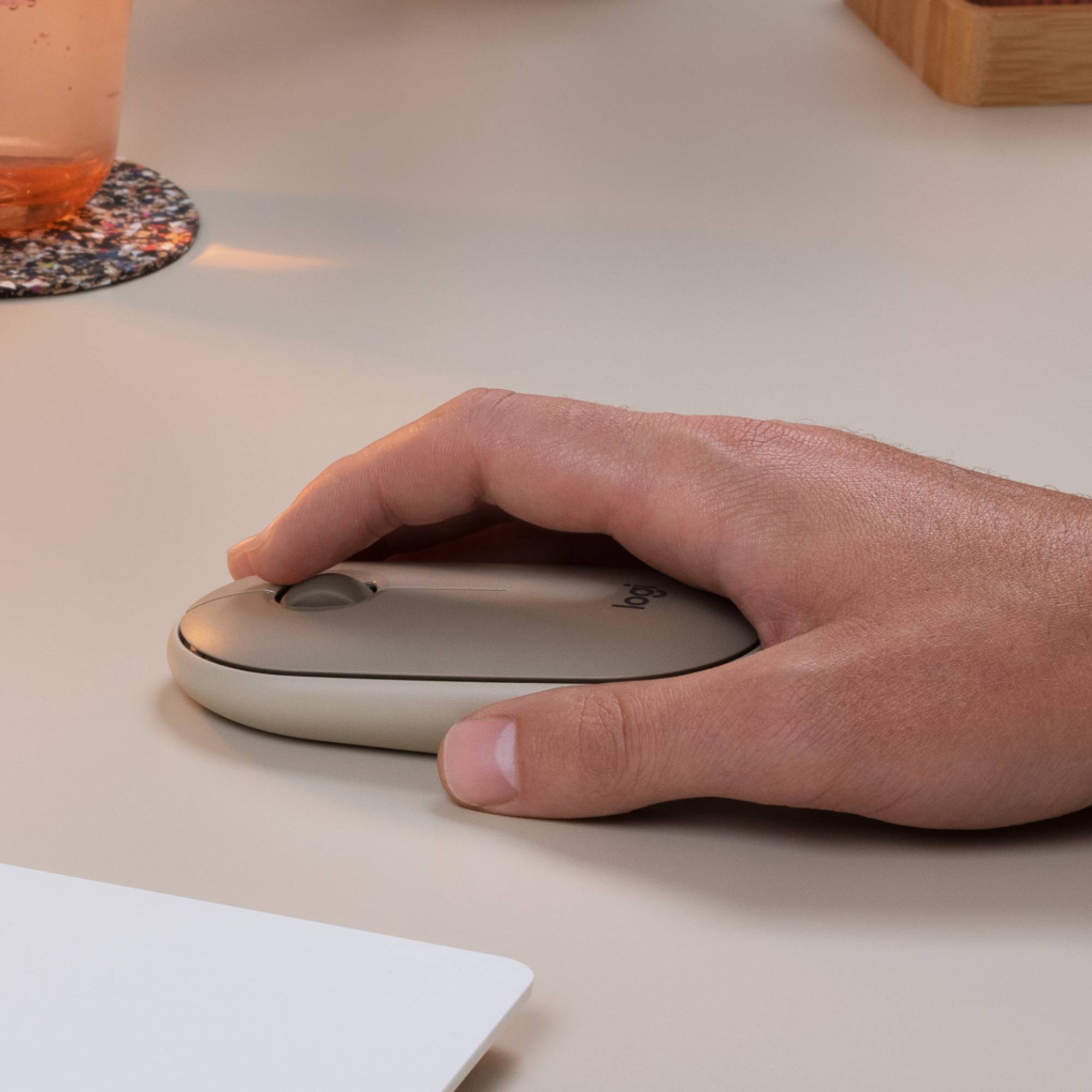 Logitech Pebble M350