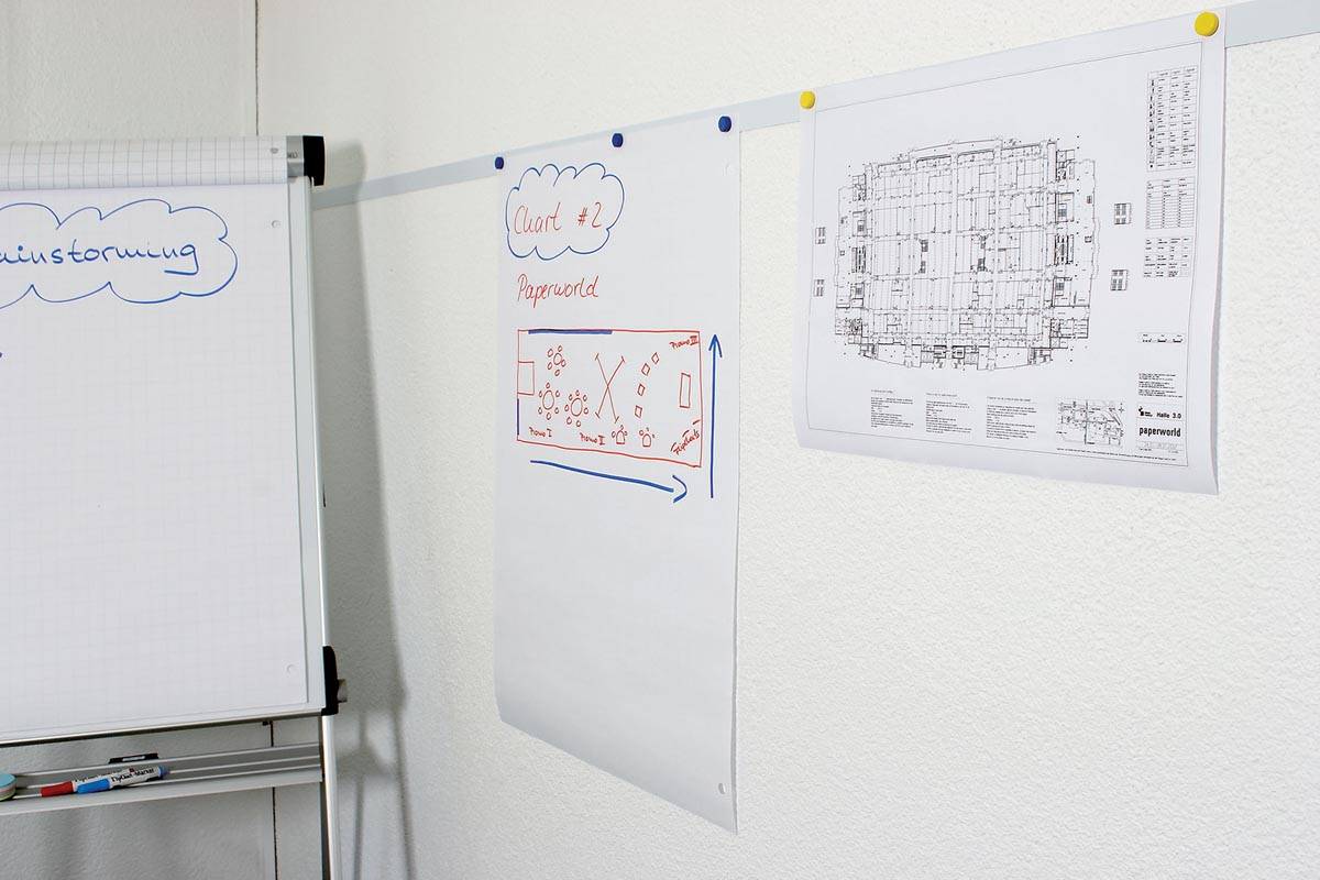 MAUL metaalband Standaard lijst zelfklevend 500x3.5cm wit, op lengte te knippen