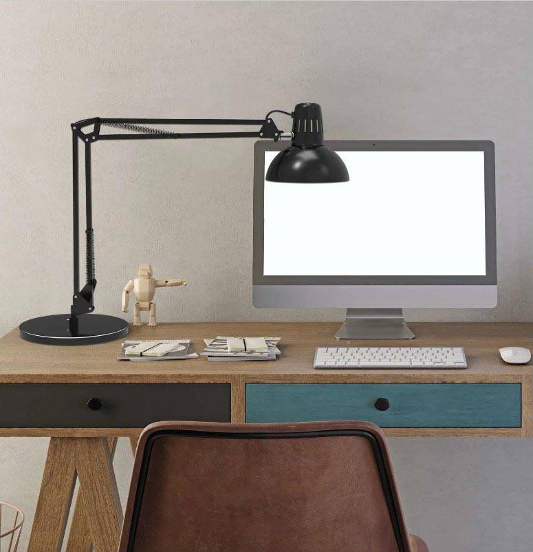 MAULstudy bureaulamp, op voet, zwart