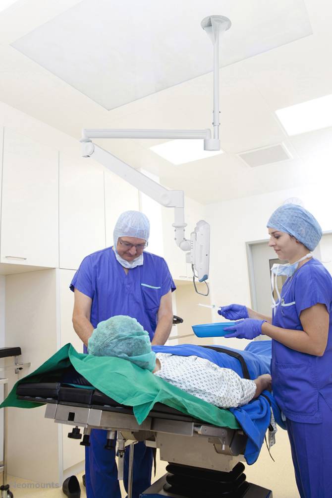 Neomounts FPMA-HAC100HC Medische monitorarm plafond 10-32" - h 0-170 cm - gasveer