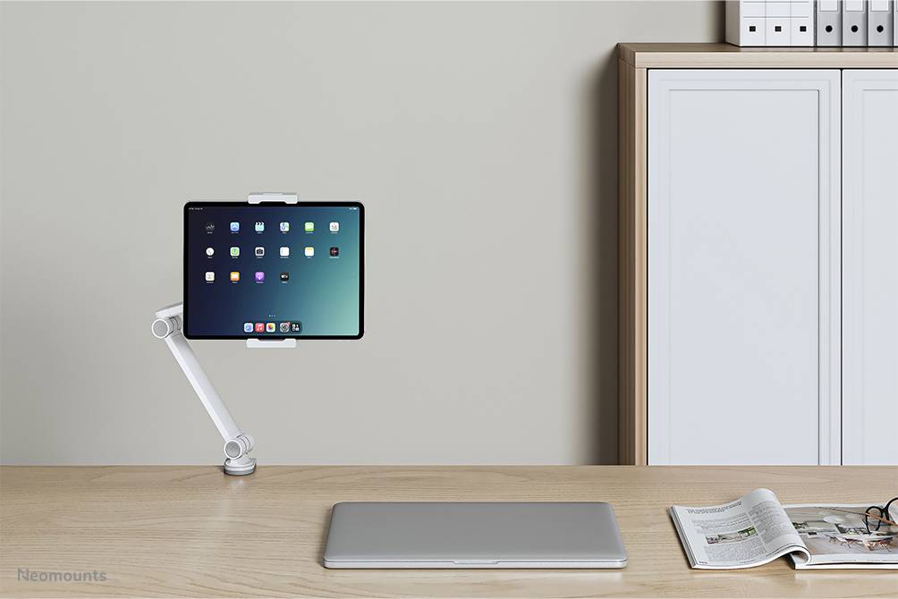 Neomounts DS15-545WH1 Tablet houder bureauklem 4.7-12.9" - universeel - full motion
