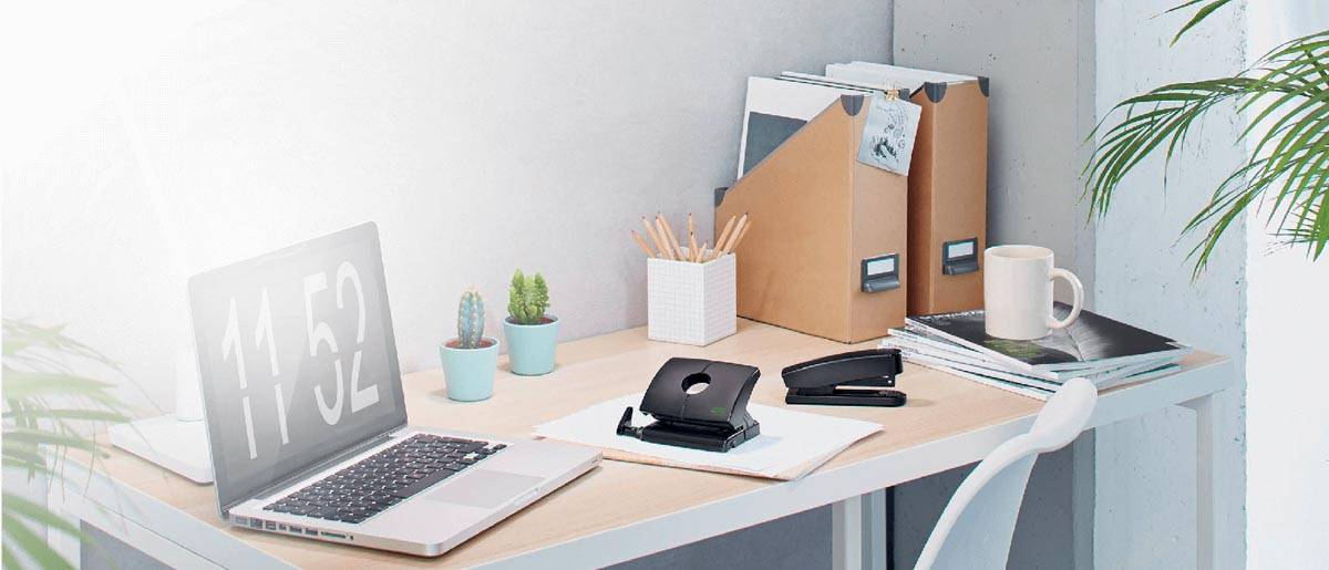 Novus perforator Re+New B230, zwart