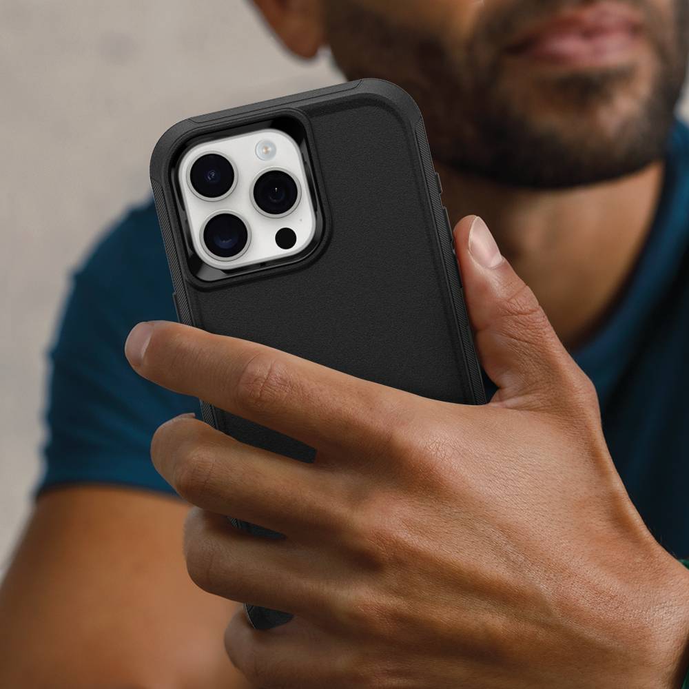 OtterBox Defender Series voor iPhone 15 Pro Max, Black
