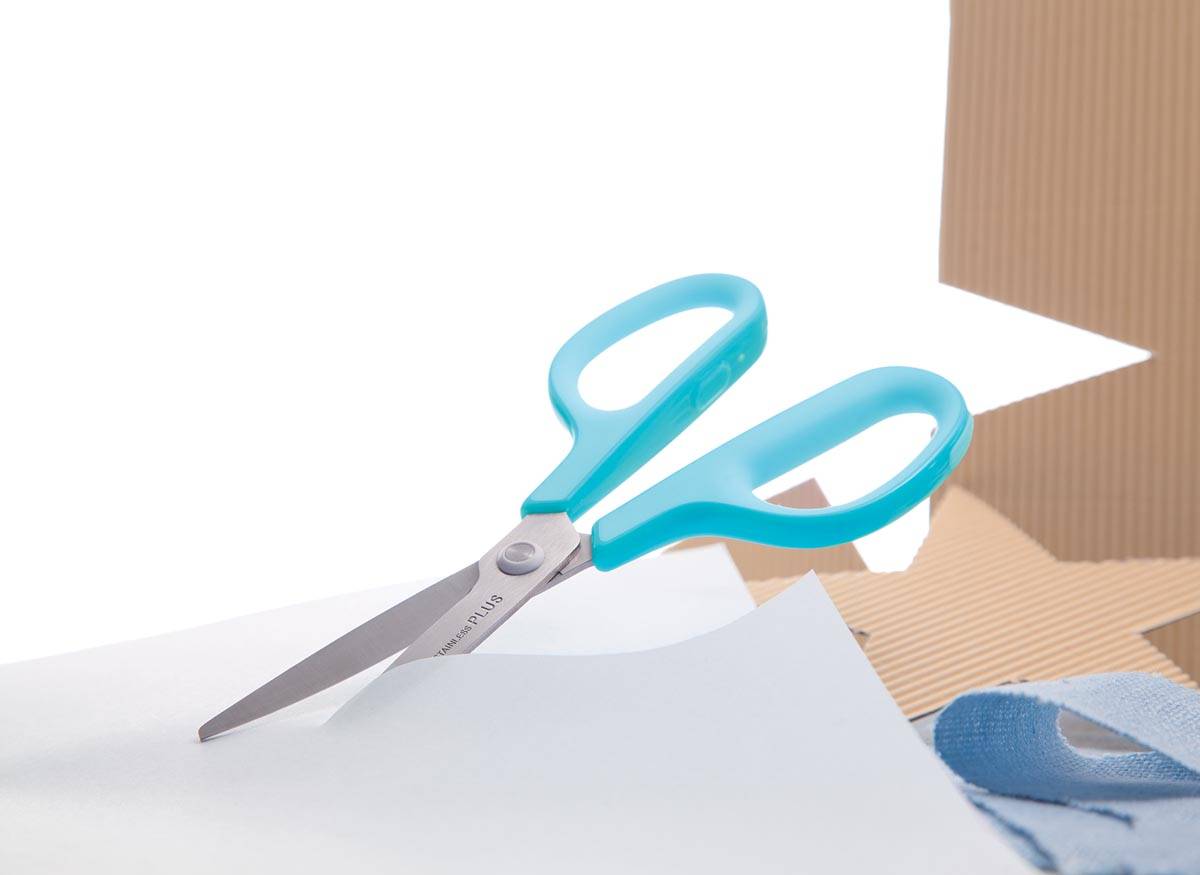 Plus FitCut Curve SMART schaar voor linkshandigen, 17,5 cm, blauw, op blister