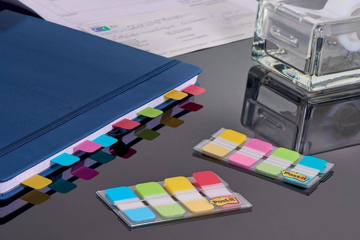 Post-it index Strong, ft 15,8 x 38,1 mm, blister met 4 kleuren, 10 tabs per kleur