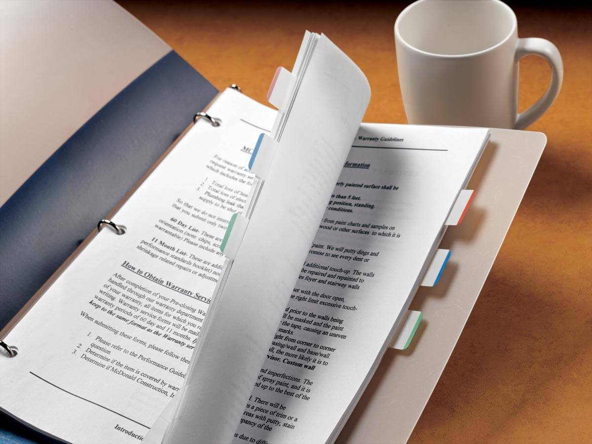 Post-it Index Strong, ft 25,4 x 38 mm, wit met gekleurde rand, 3 kleuren, 22 tabs per kleur