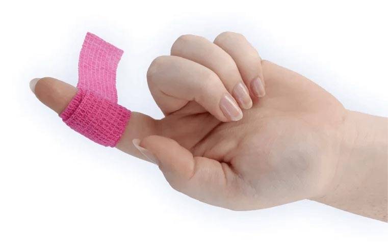 Q-CONNECT vingerverband, 2,5 cm x 4,5 m, doos van 8 rollen in verschillende kleuren