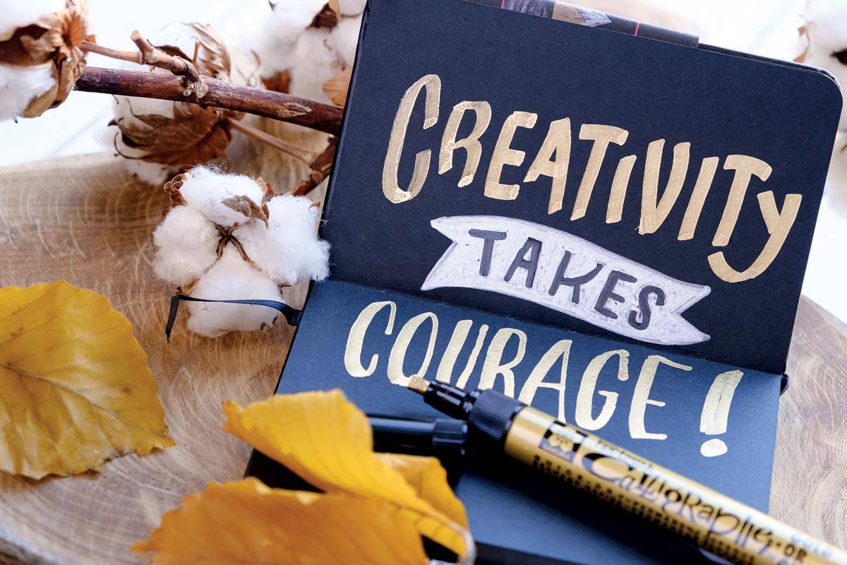 Sakura schetsboek, 80 vel, 140 g/m², ft 9 x 14 cm, zwart papier