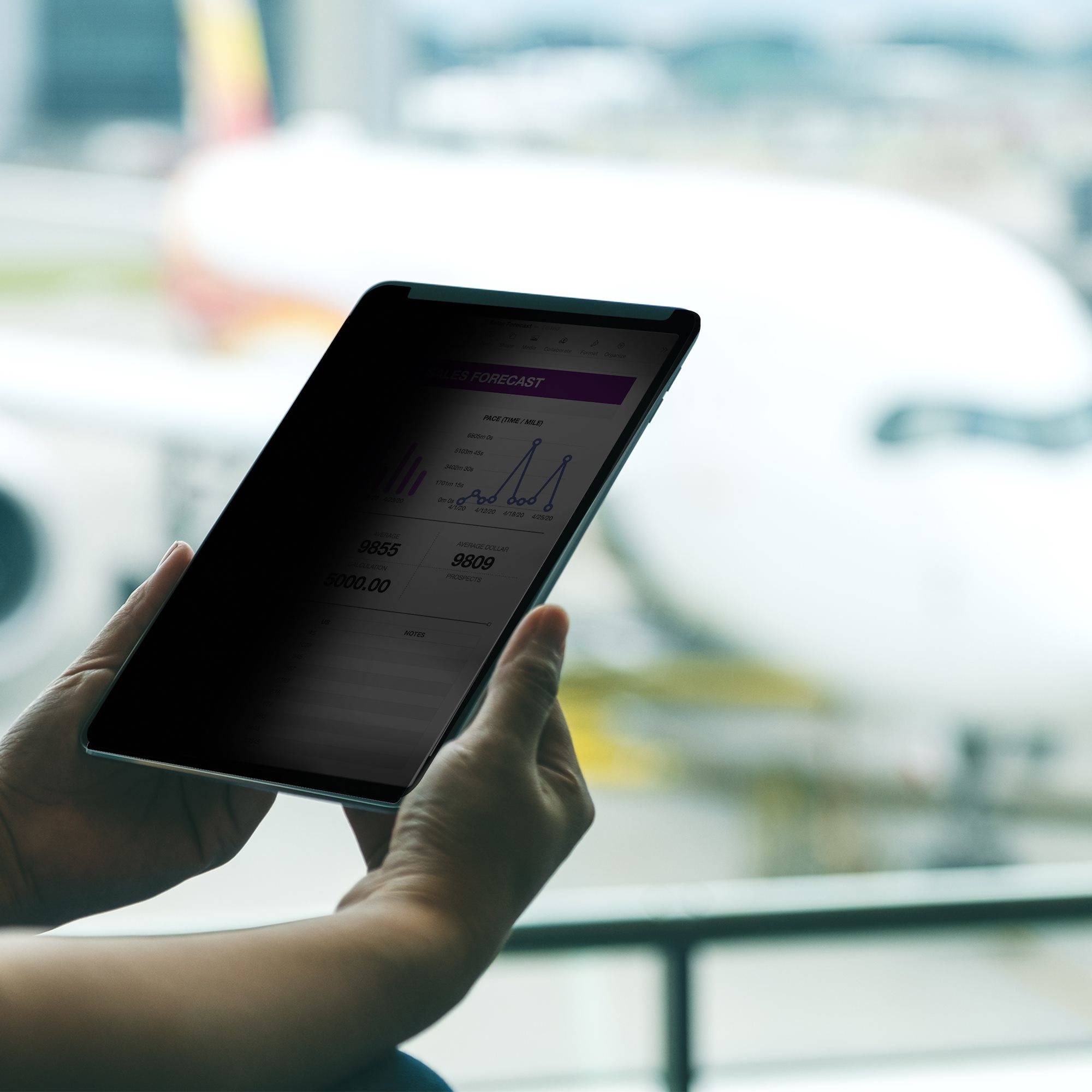 StarTech.com 4-Way 12,9-inch iPad Pro Privacy Filter, 3de Gen en Hoger, Portrait/Landscape Orientatie, Touch-Enabled, Anti-Glans Security Filter, +/- 30 Graden Kijkhoek, 51% Blauw Licht Vermindering