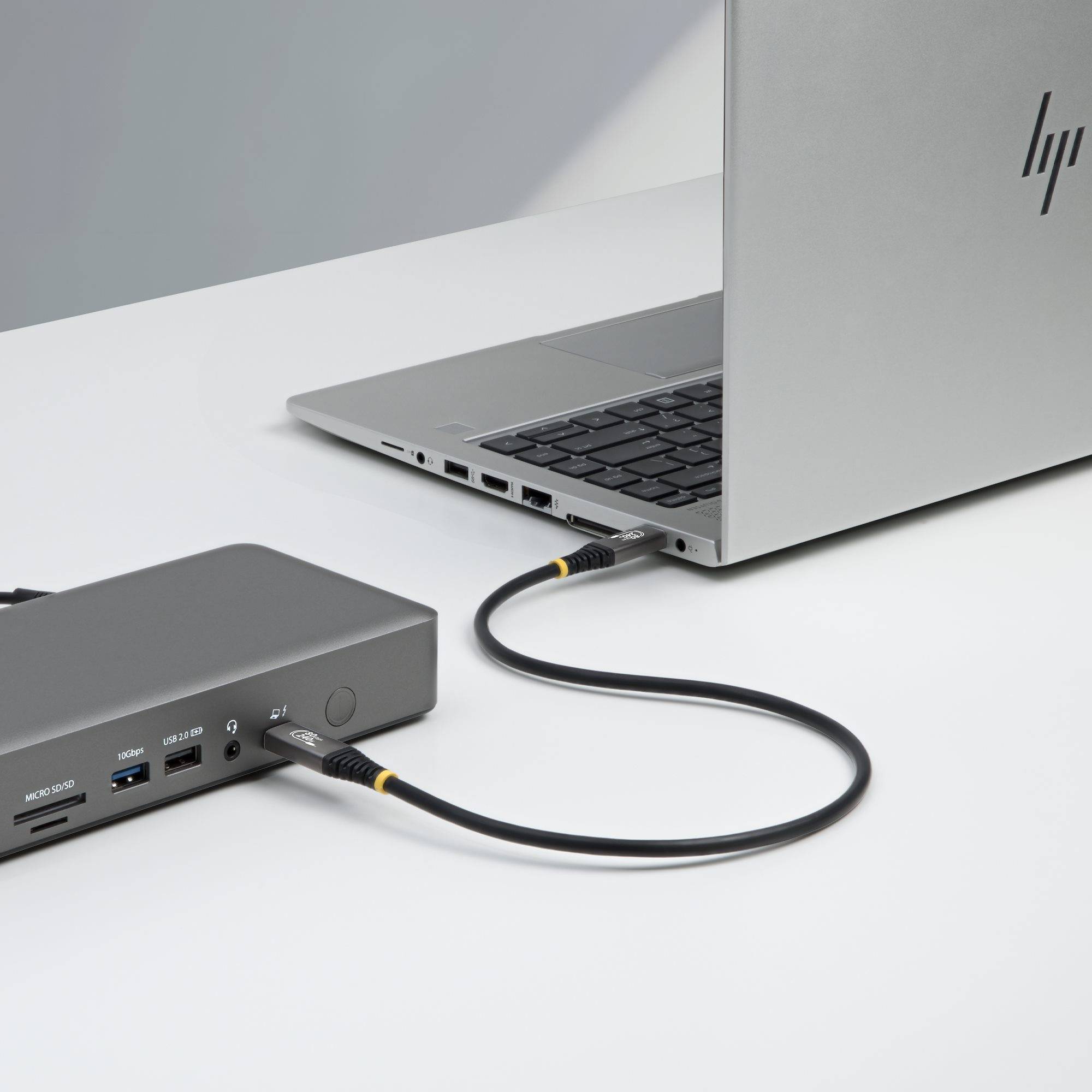 StarTech.com 1,5m USB4 Kabel, 80Gbps, USB-IF Gecertificeerde USB-C Kabel, 240W PD, 8K 120Hz/4K 240Hz, DP2.1, DP80, Thunderbolt 4 Compatibel, USB Type-C Kabel