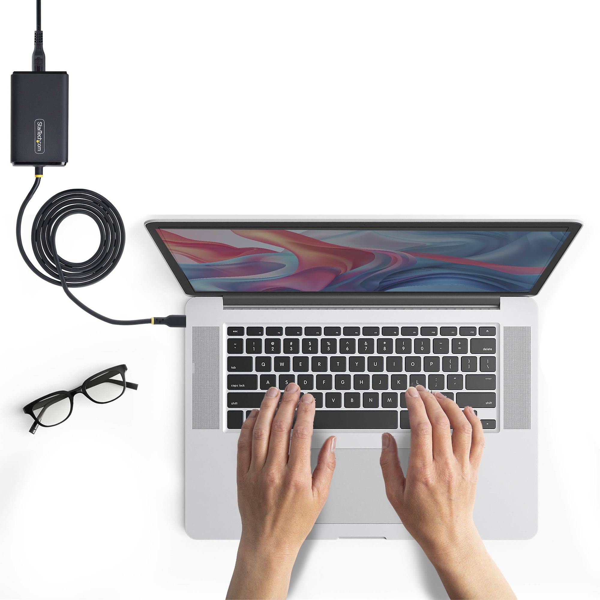 StarTech.com 165LE-USB-C-CHARGER netvoeding & inverter Binnen 65 W Zwart