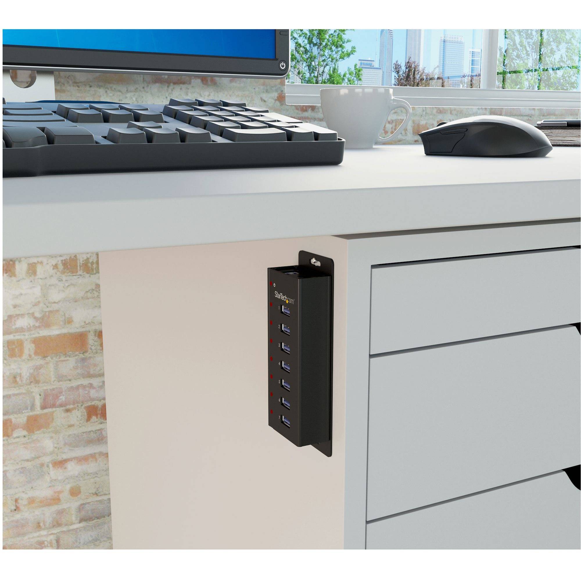 StarTech.com 7-poorts USB 3.0 hub - 5Gbps - op een desktop of op de wand monteerbare metalen behuizing