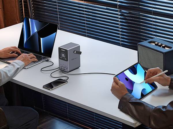 Ugreen Nexode Power Bank 48000 mAh Lithium Grijs
